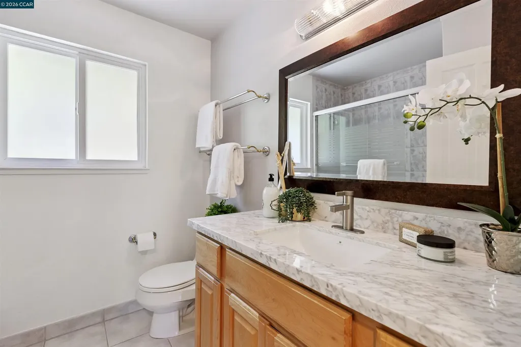 38 Saint Stephens Drive Orinda CA 94563