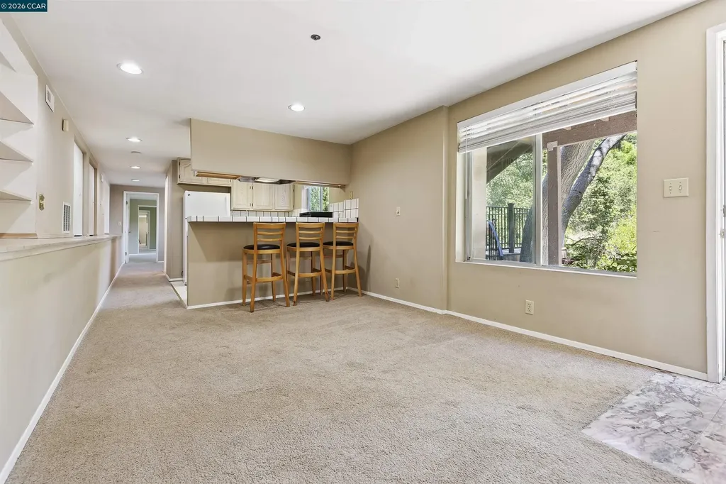 38 Saint Stephens Drive Orinda CA 94563