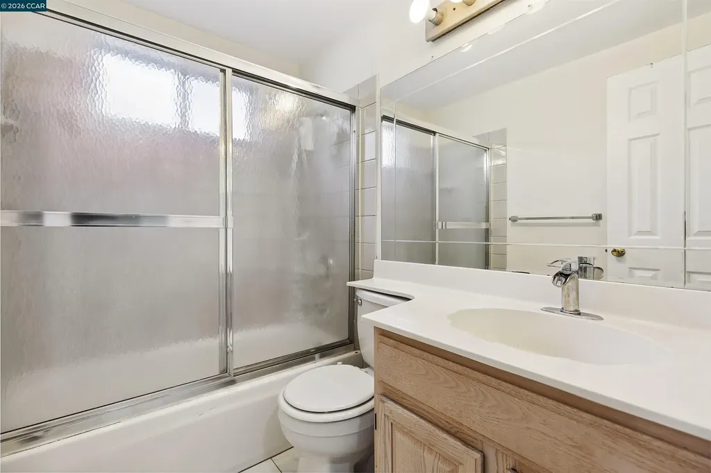 38 Saint Stephens Drive Orinda CA 94563
