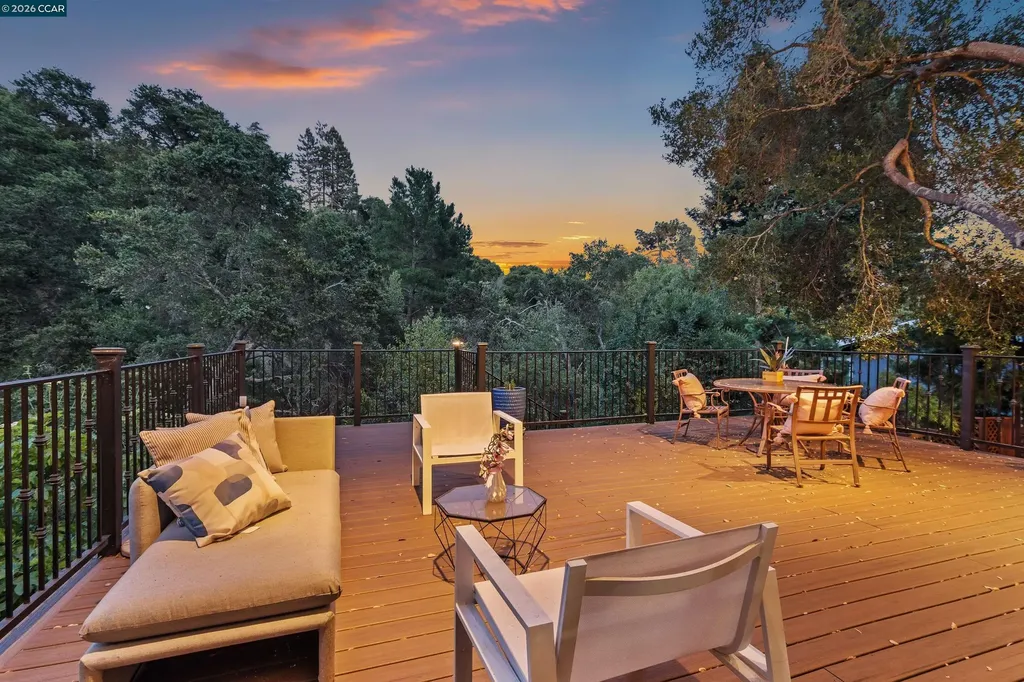 38 Saint Stephens Drive Orinda CA 94563