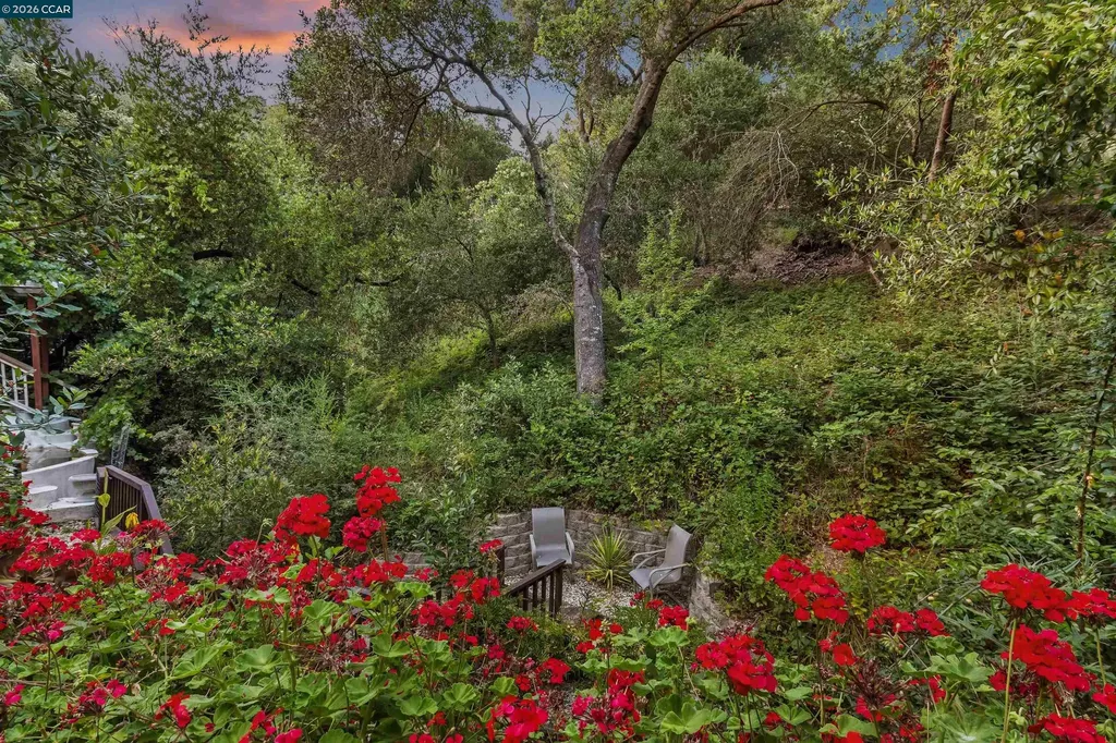 38 Saint Stephens Drive Orinda CA 94563