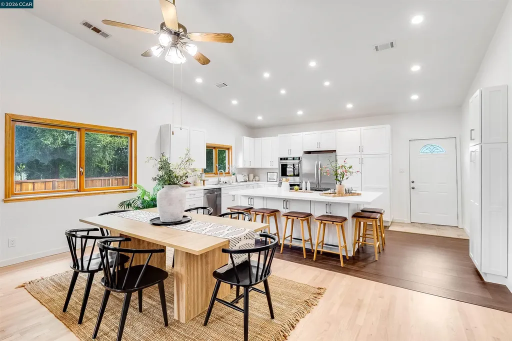 3882 Chestnut Avenue Concord CA 94519