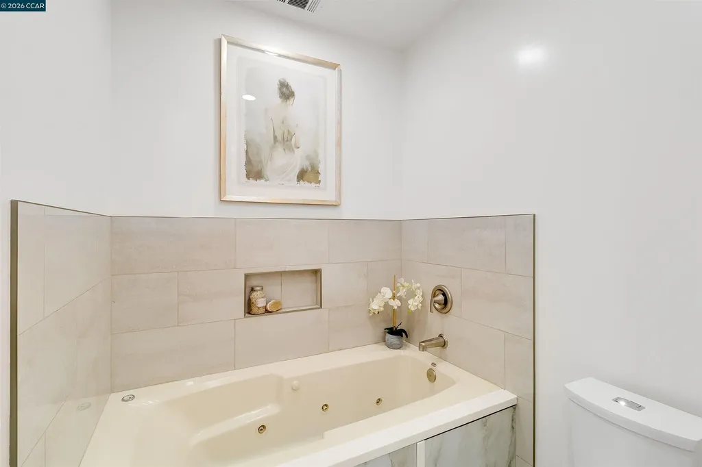 3882 Chestnut Avenue Concord CA 94519