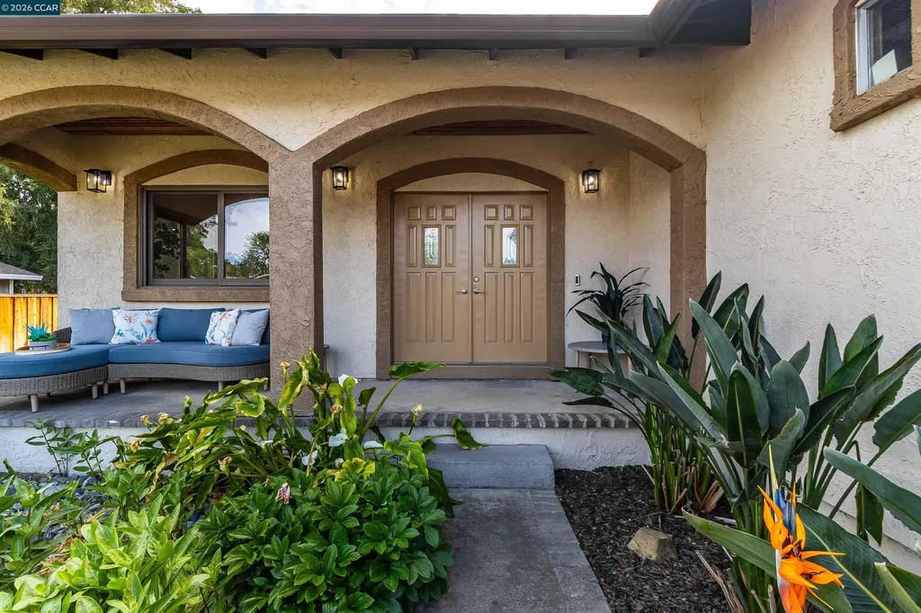 3882 Chestnut Avenue Concord CA 94519