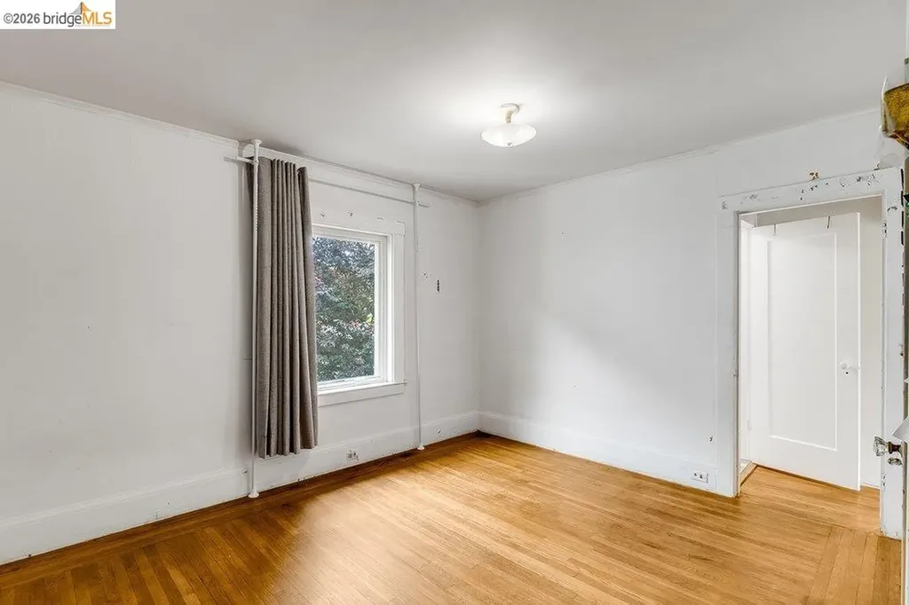 1415 Hampel Street Oakland CA 94602