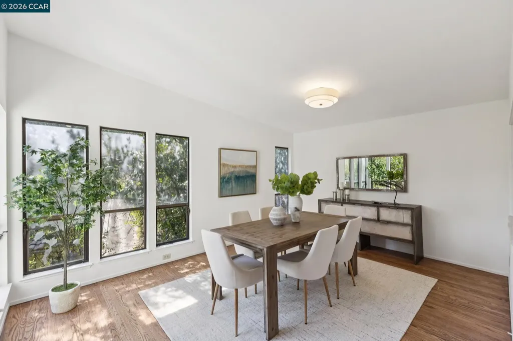 39 Saint Stephens Drive Orinda CA 94563