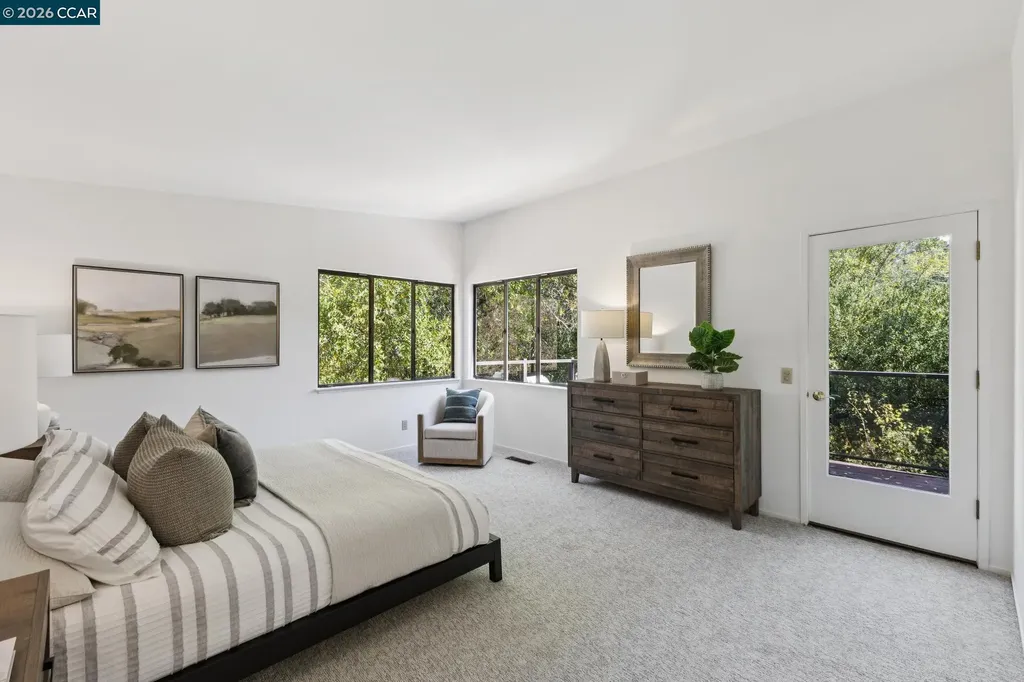 39 Saint Stephens Drive Orinda CA 94563