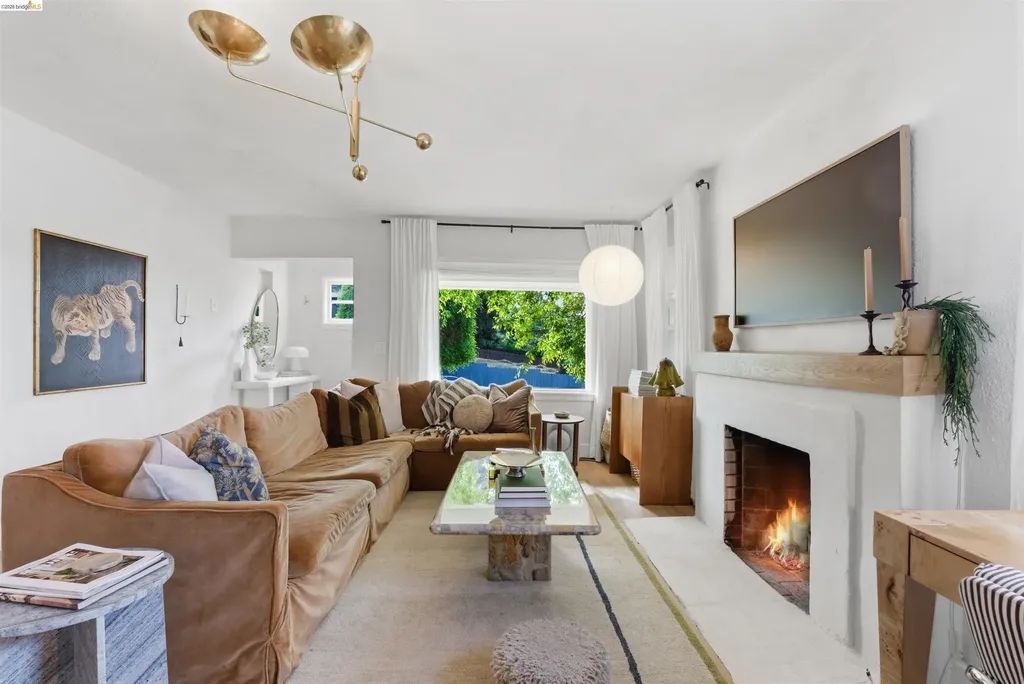 2921 Parker Avenue Oakland CA 94605
