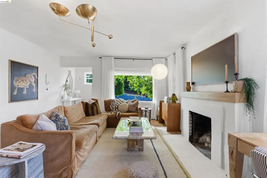2921 Parker Avenue Oakland CA 94605