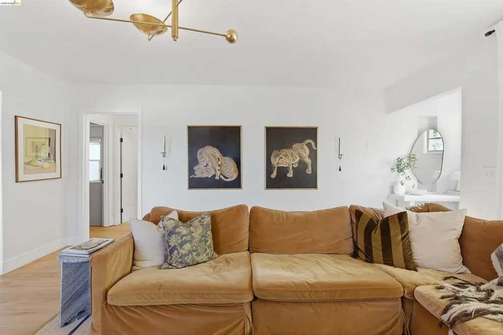 2921 Parker Avenue Oakland CA 94605