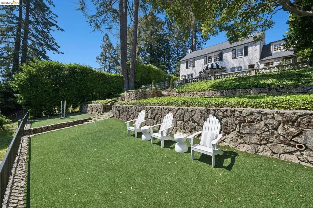 46 Sotelo Avenue Piedmont CA 94611