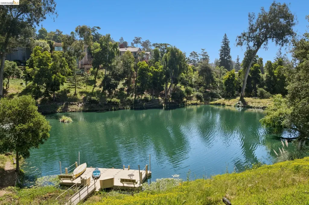 46 Sotelo Avenue Piedmont CA 94611
