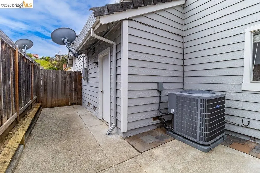 139 Farragut Street Hercules CA 94547