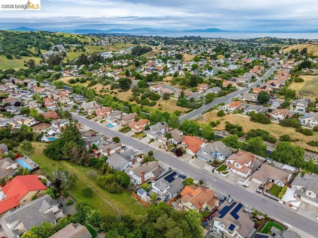 139 Farragut Street Hercules CA 94547