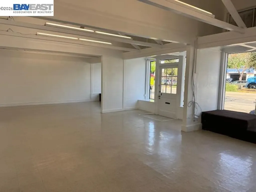 1122 Lincoln Avenue Alameda CA 94501