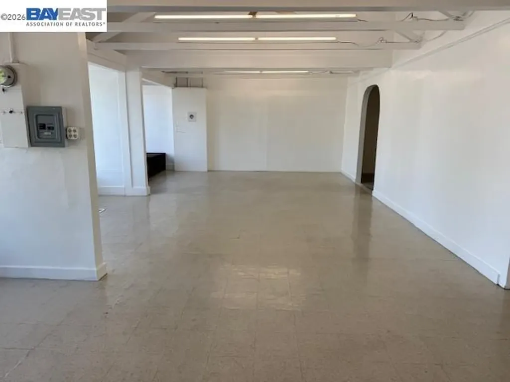 1122 Lincoln Avenue Alameda CA 94501