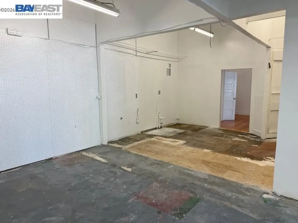 1122 Lincoln Avenue Alameda CA 94501