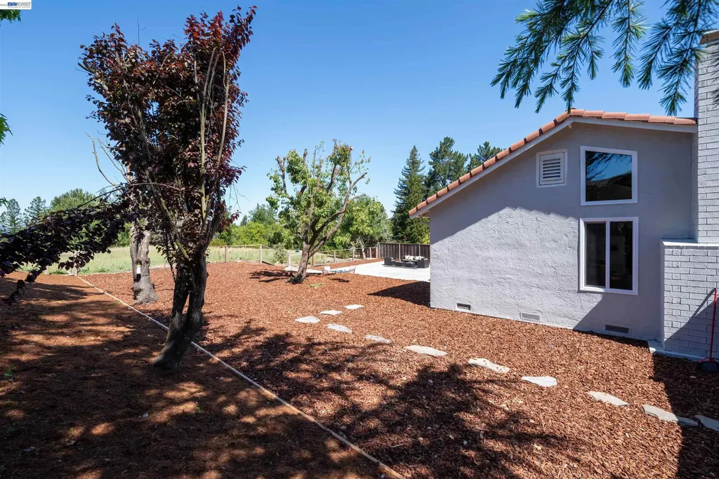 106 Samoa Court San Ramon CA 94582