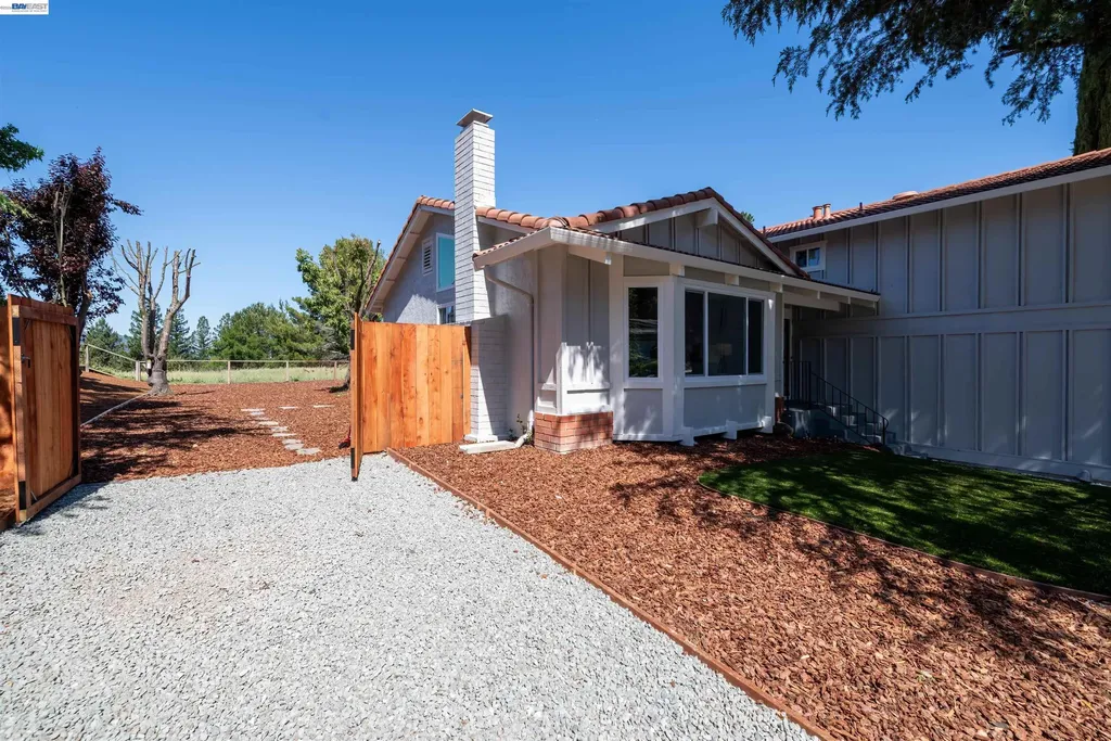 106 Samoa Court San Ramon CA 94582