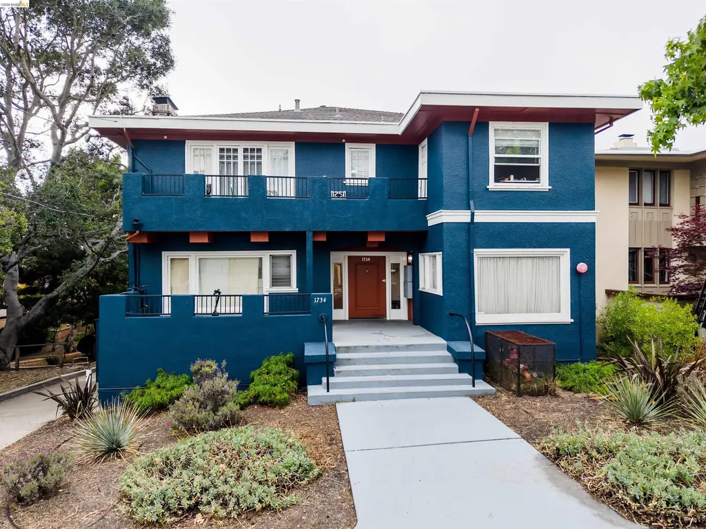 Berkeley CA, 1734 Spruce Street