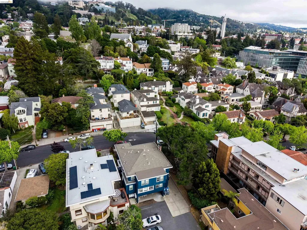 1734 Spruce Street Berkeley CA 94709