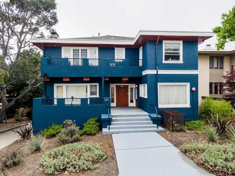1734 Spruce Street Berkeley CA 94709