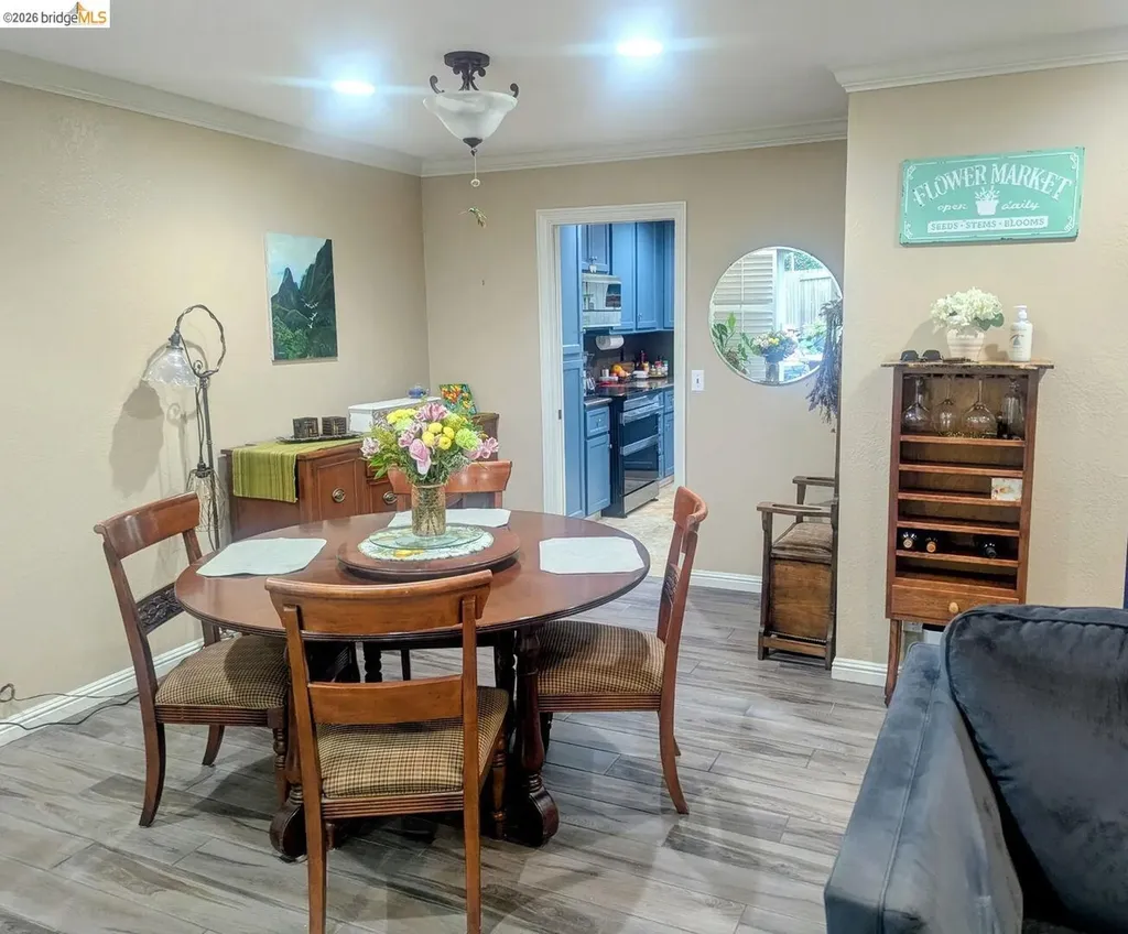 1892 London Drive Benicia CA 94510