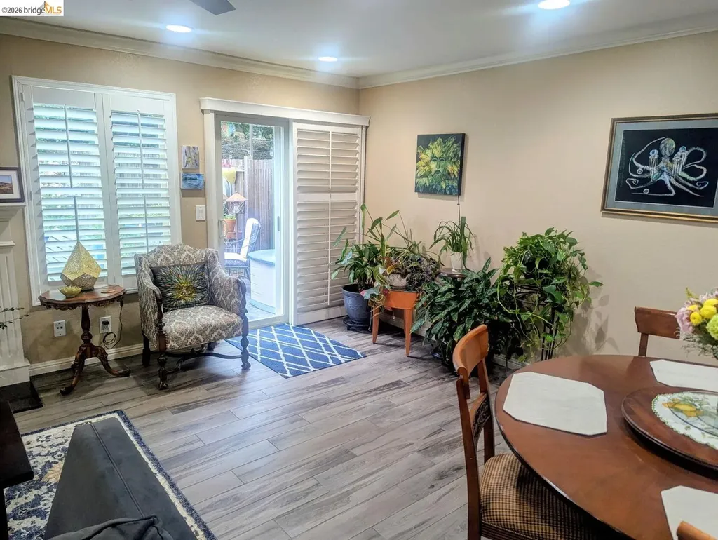 1892 London Drive Benicia CA 94510