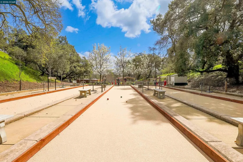 1832 Golden Rain Walnut Creek CA 94595