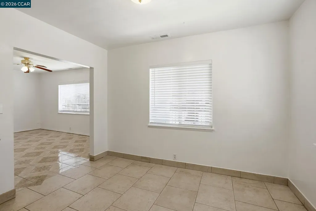 1370 Vine Avenue Martinez CA 94553