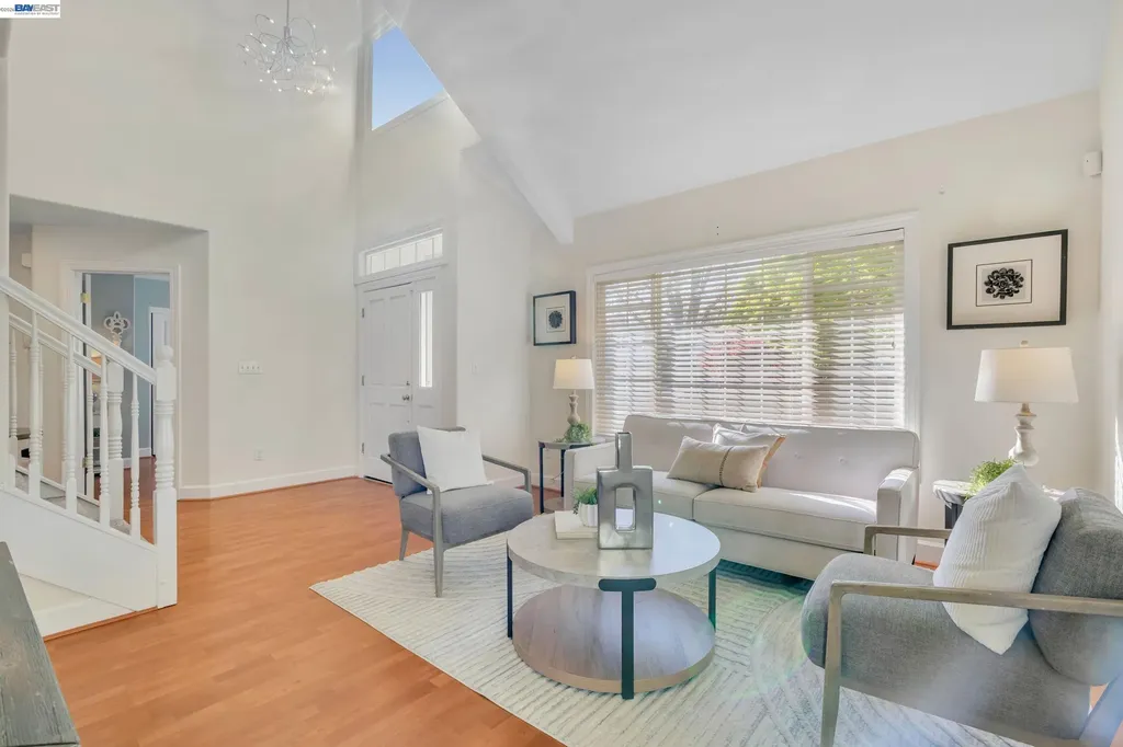 282 Del Valle Court Pleasanton CA 94566