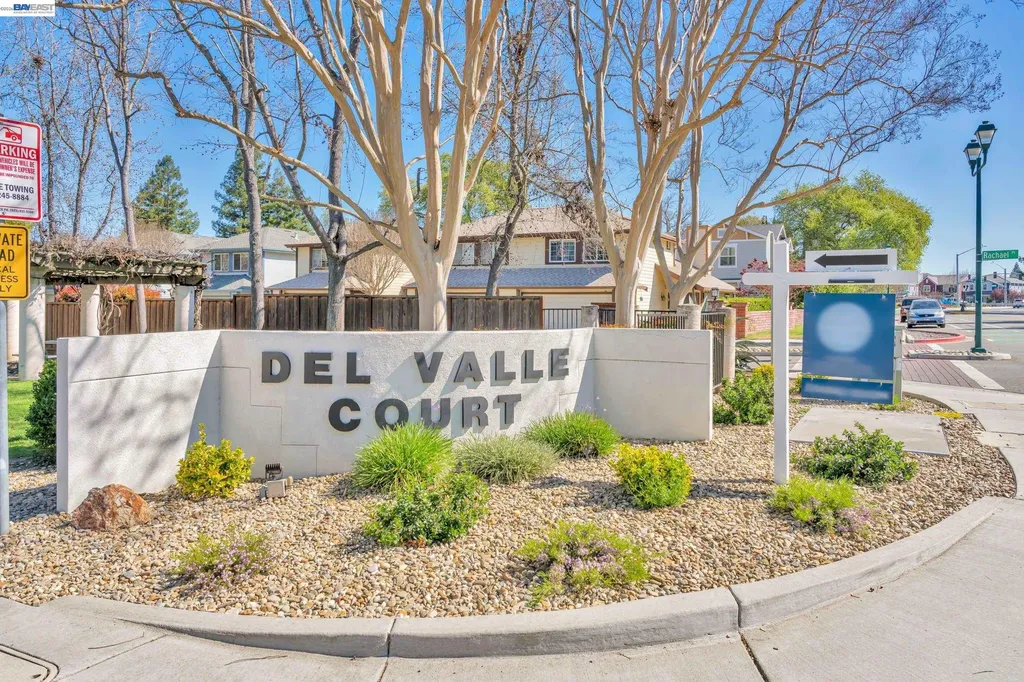 282 Del Valle Court Pleasanton CA 94566