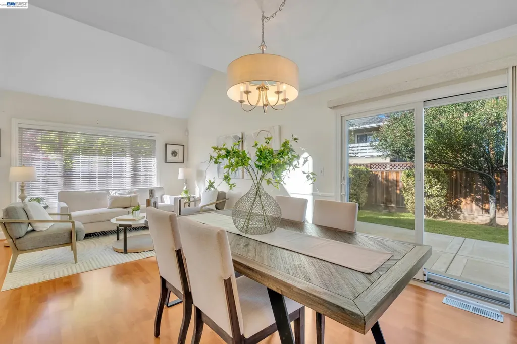 282 Del Valle Court Pleasanton CA 94566