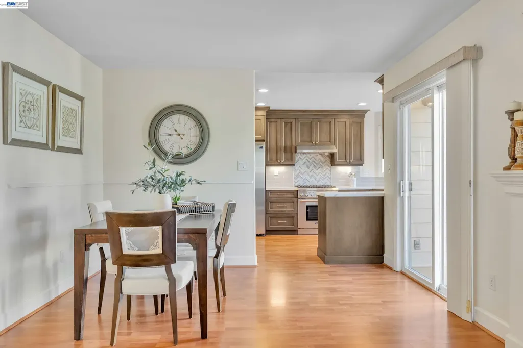 282 Del Valle Court Pleasanton CA 94566