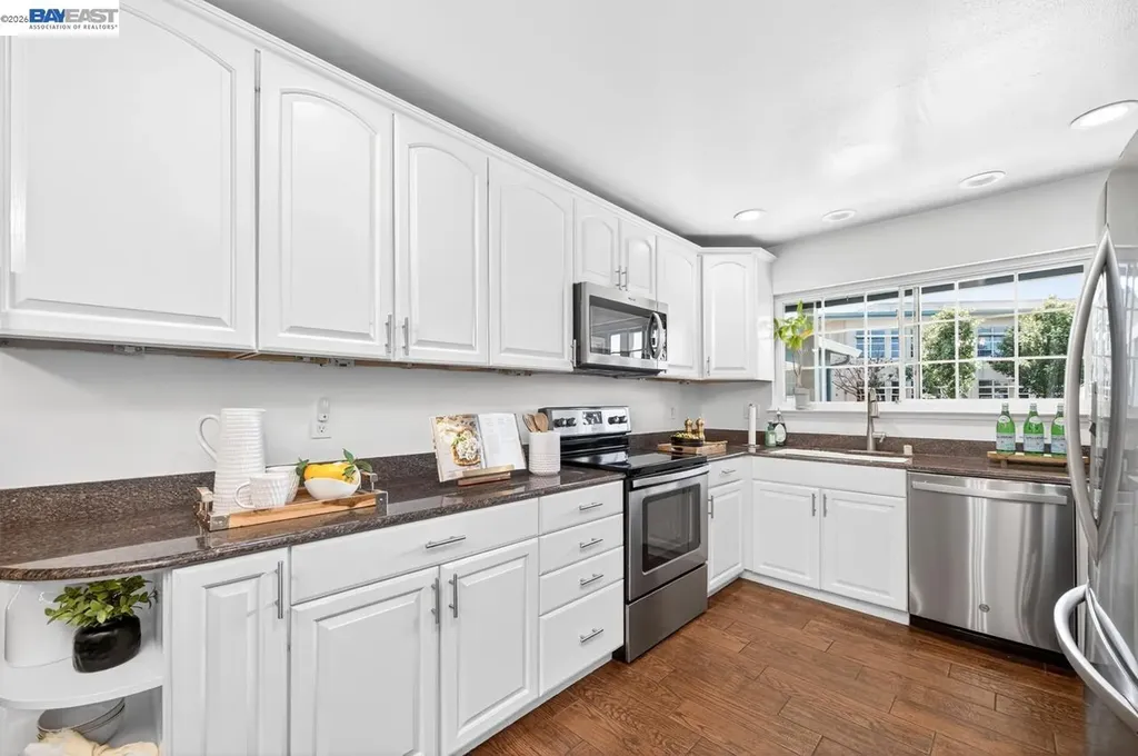 6857 Penn Drive Dublin CA 94568
