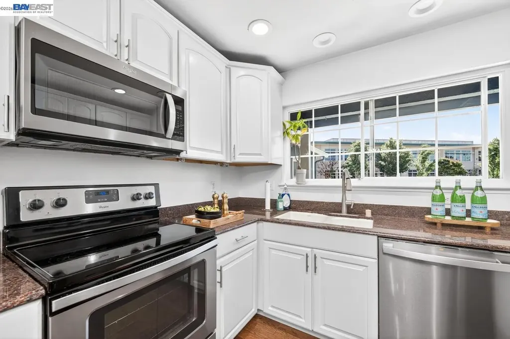 6857 Penn Drive Dublin CA 94568