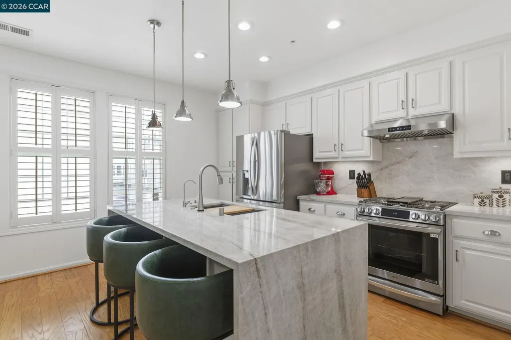 4483 Brannigan Street Dublin CA 94568