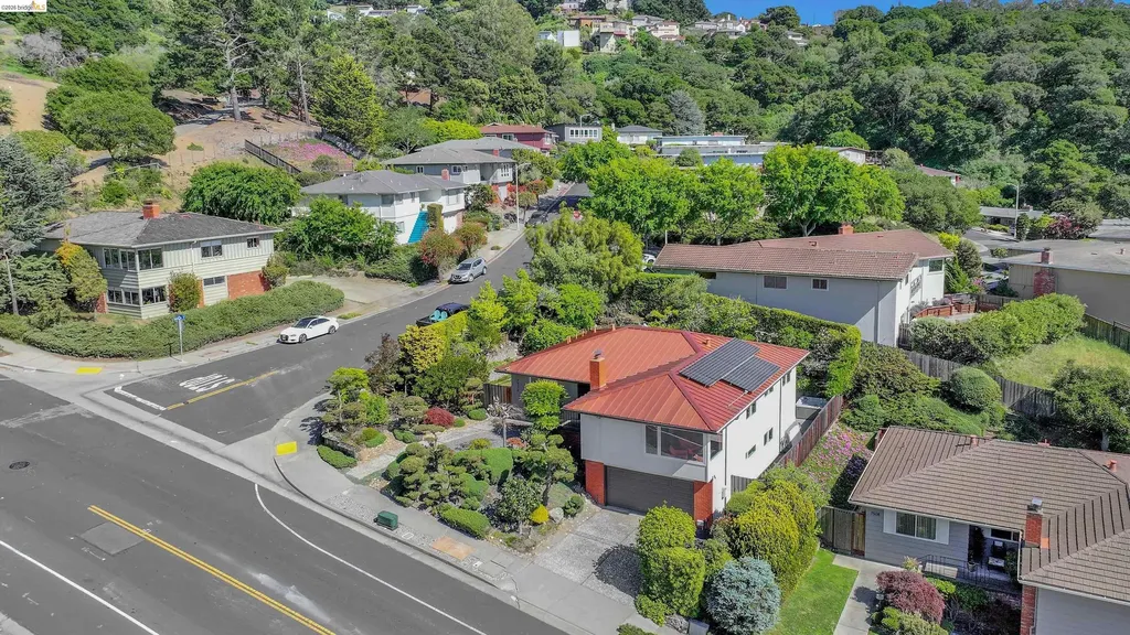 7516 Potrero Avenue El Cerrito CA 94530