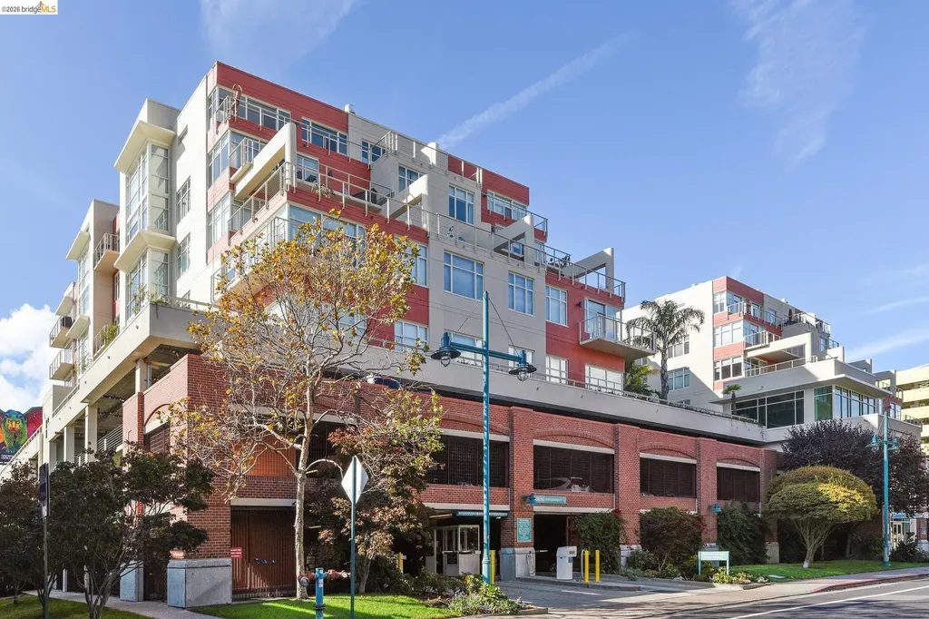 5855 Horton Street Emeryville CA 94608