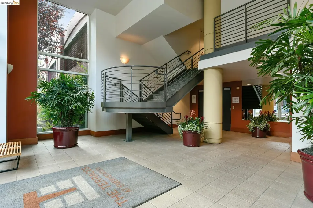 5855 Horton Street Emeryville CA 94608