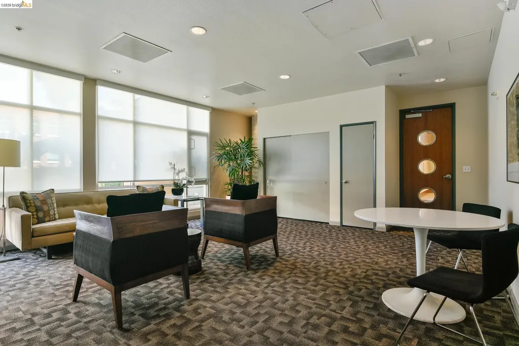 5855 Horton Street Emeryville CA 94608