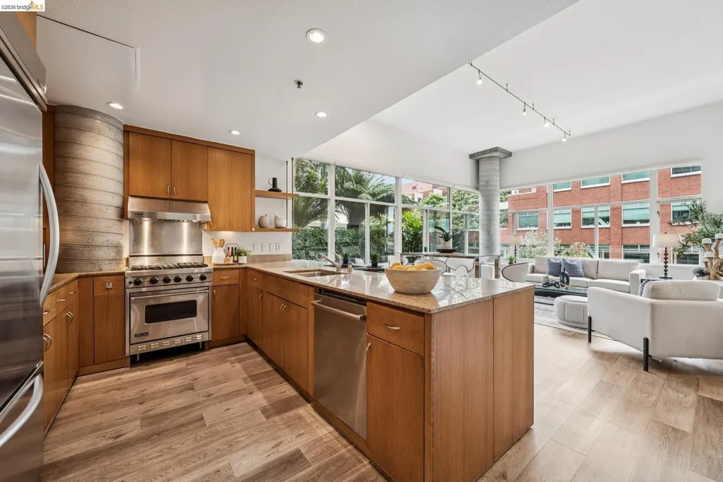 5855 Horton Street Emeryville CA 94608