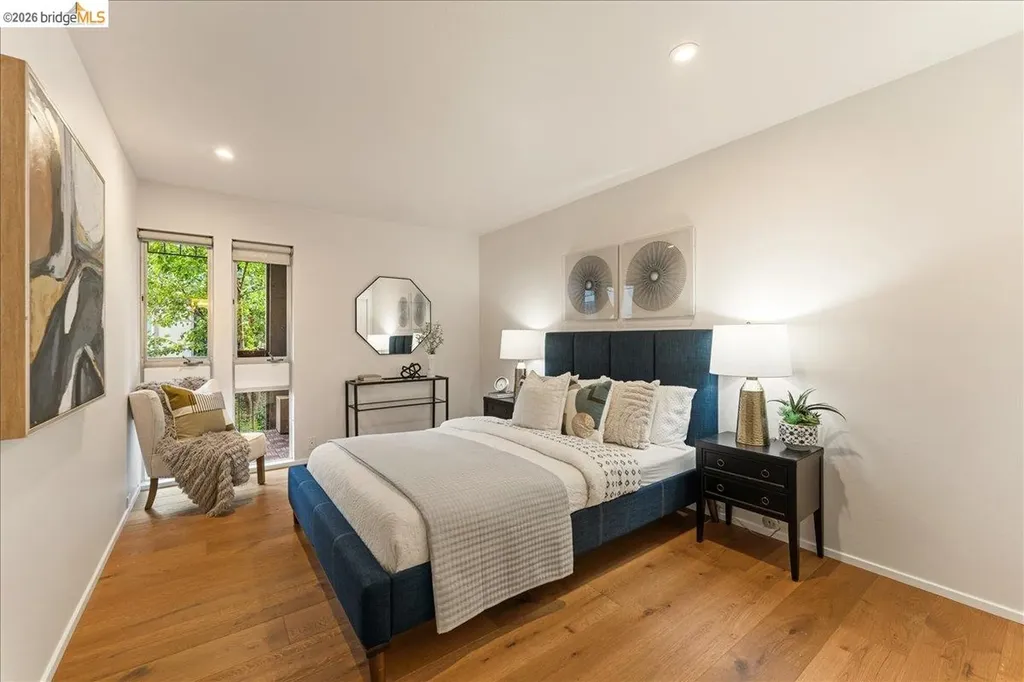 323 Monte Vista Avenue Oakland CA 94611