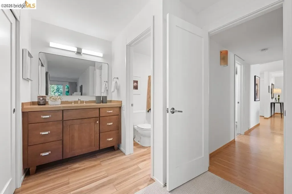 323 Monte Vista Avenue Oakland CA 94611