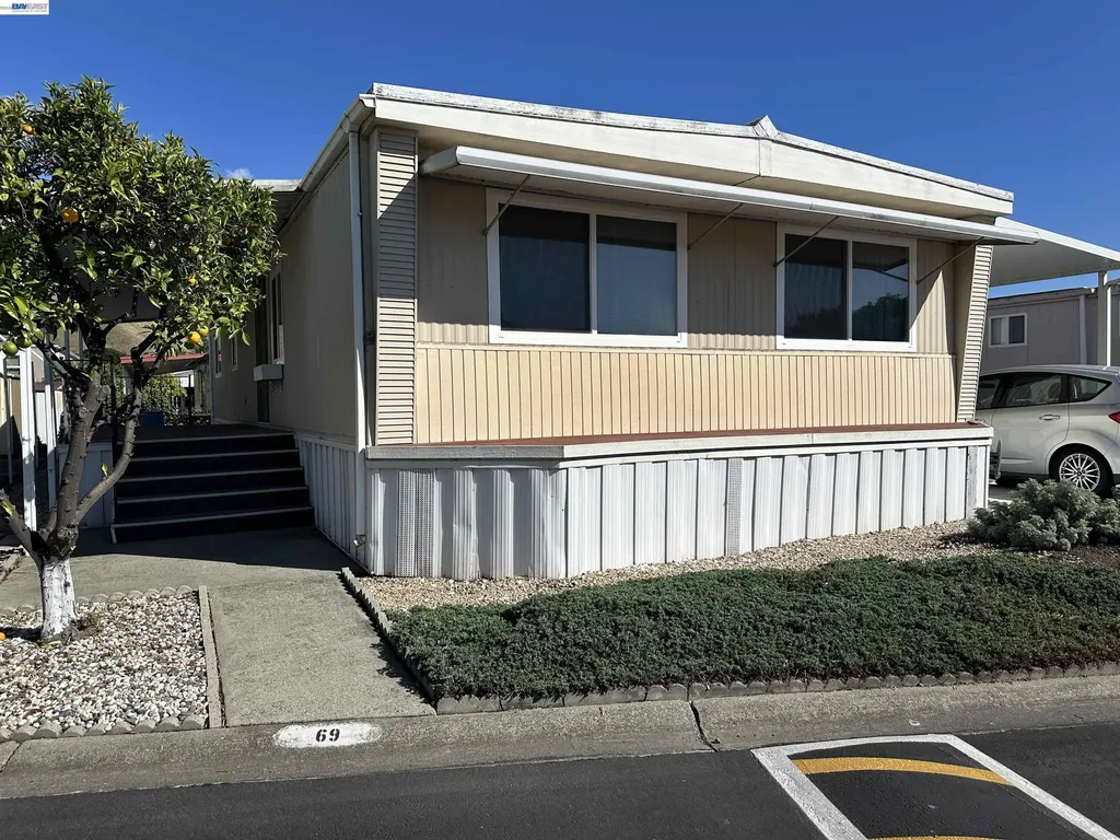 711 Old Canyon Road Fremont CA 94536