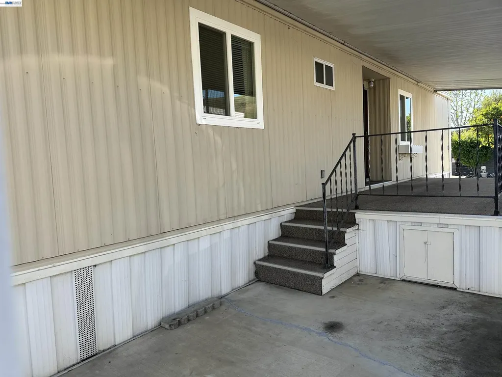 711 Old Canyon Road Fremont CA 94536