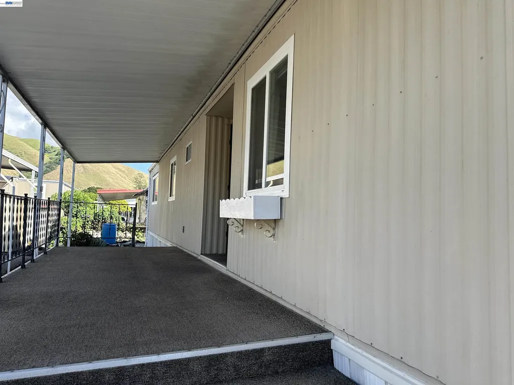 711 Old Canyon Road Fremont CA 94536