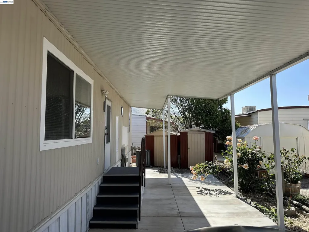 711 Old Canyon Road Fremont CA 94536