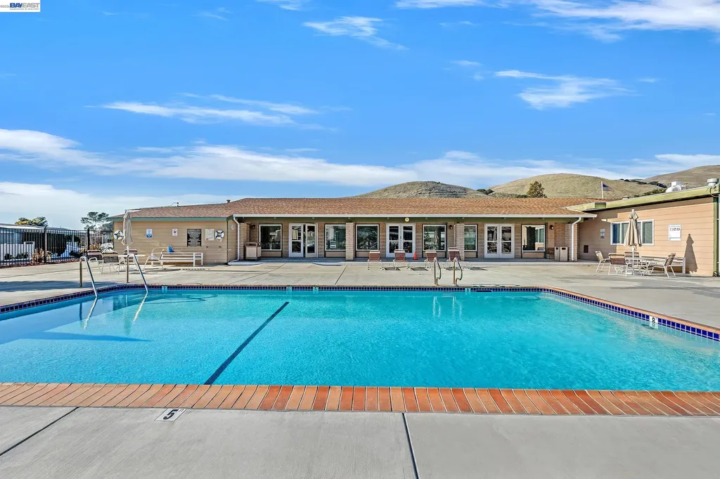 711 Old Canyon Road Fremont CA 94536