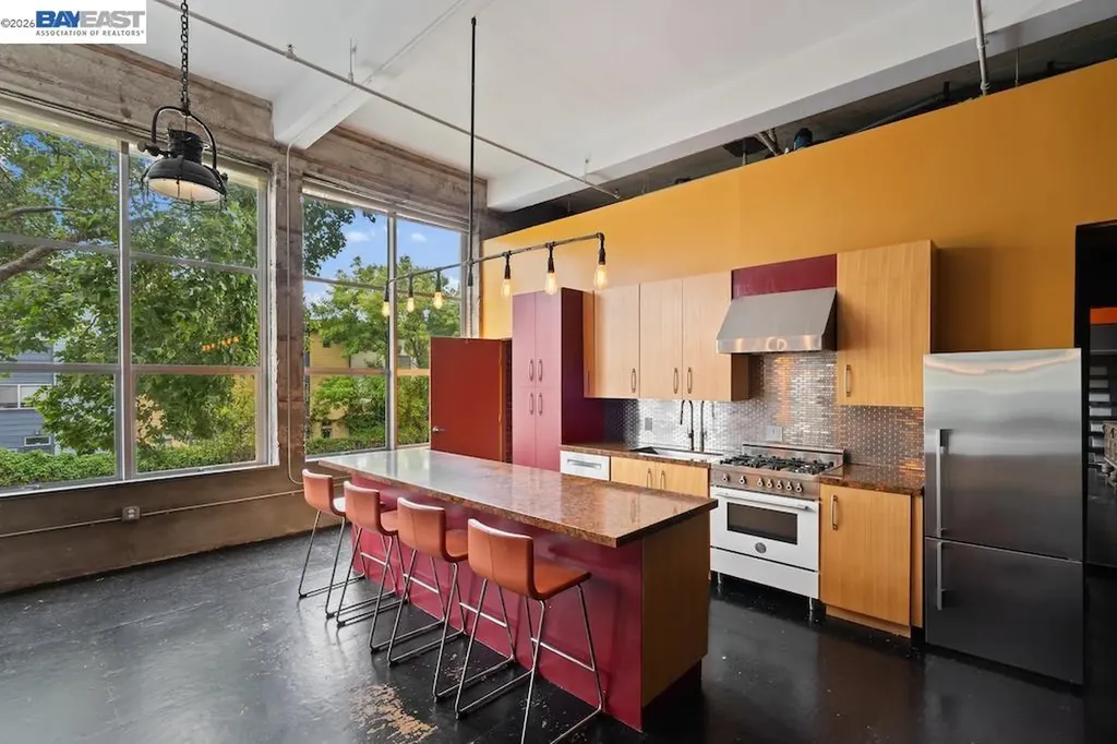3240 Peralta Street Oakland CA 94608
